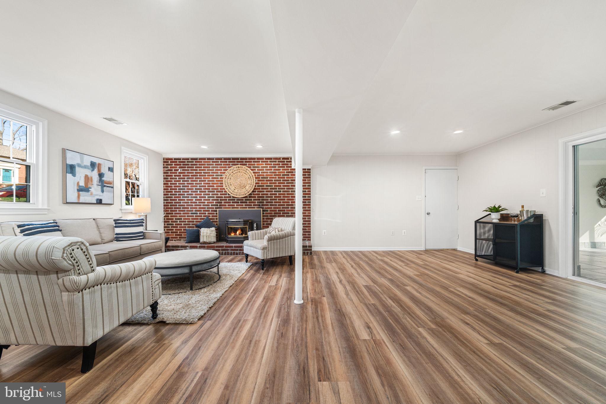 7630 Chancellor Way Springfield, VA 22153 - Photo 55 of 73 Luxury Vinyl Plank Flooring