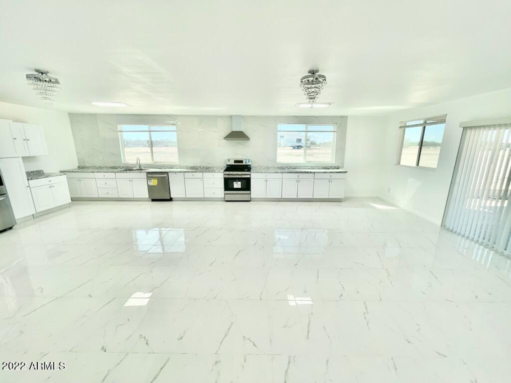 20628 West Elliot Road Buckeye, AZ 85326 - Photo 11 of 43 FullSizeRender