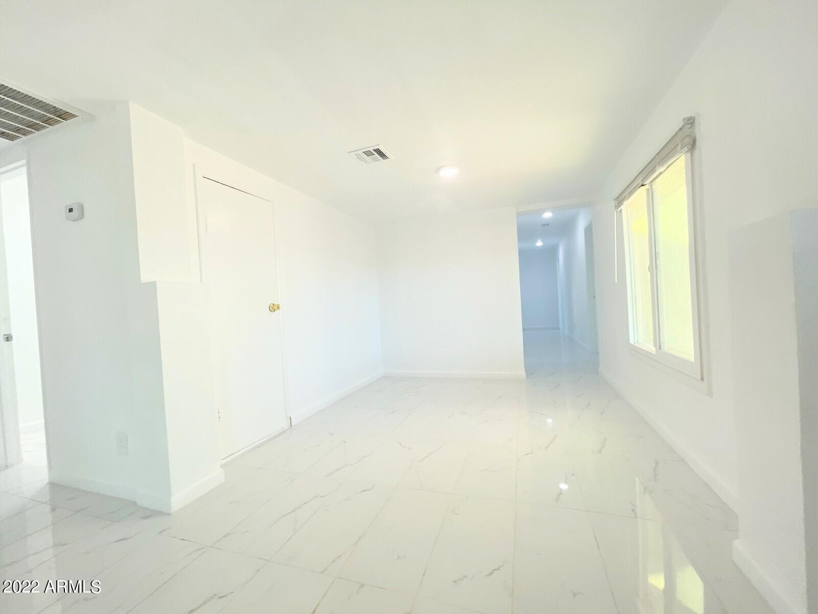 20628 West Elliot Road Buckeye, AZ 85326 - Photo 17 of 43 PHOTO-2022-09-24-17-49-15