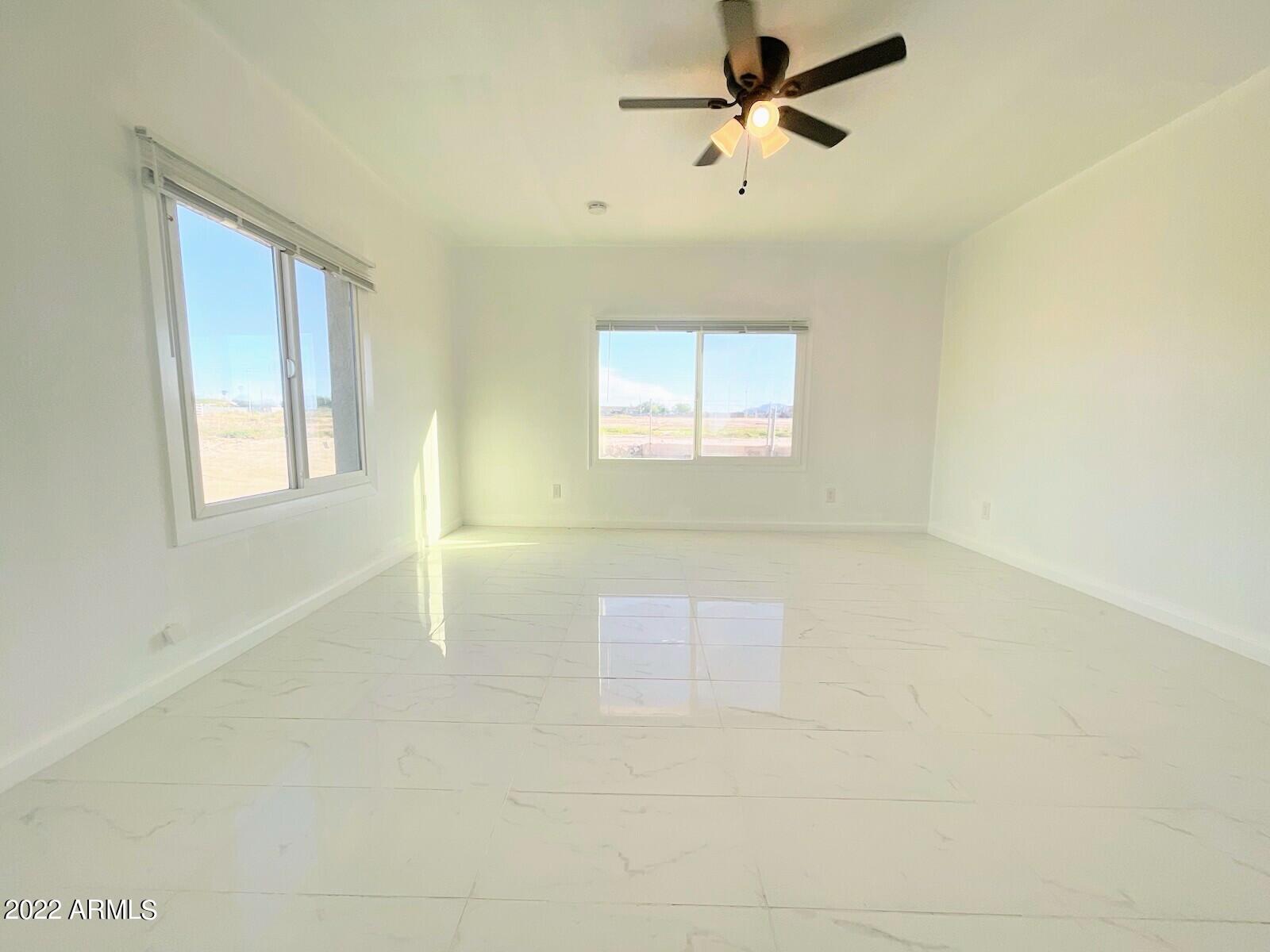 20628 West Elliot Road Buckeye, AZ 85326 - Photo 28 of 43 PHOTO-2022-09-24-17-26-29