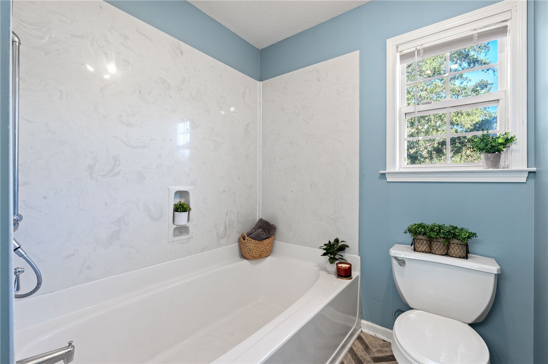 469 Old Georgia Road Pelzer, SC 29669 - Photo 11 of 33