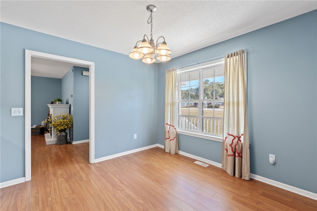 469 Old Georgia Road Pelzer, SC 29669 - Photo 13 of 33