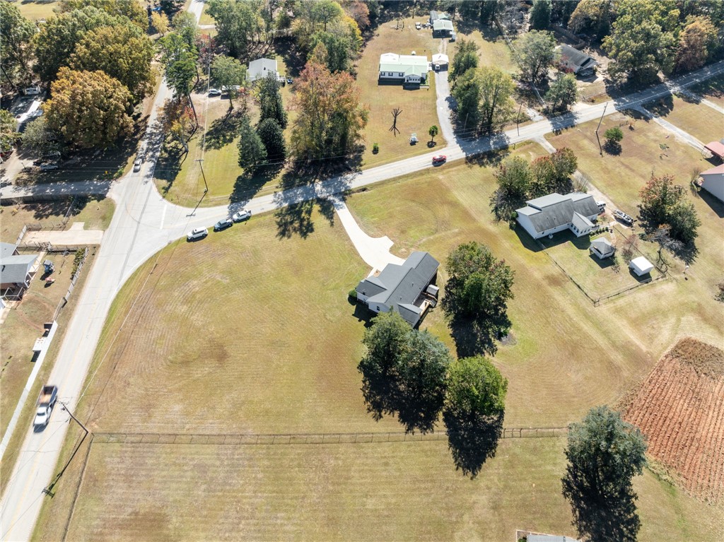 469 Old Georgia Road Pelzer, SC 29669 - Photo 31 of 33