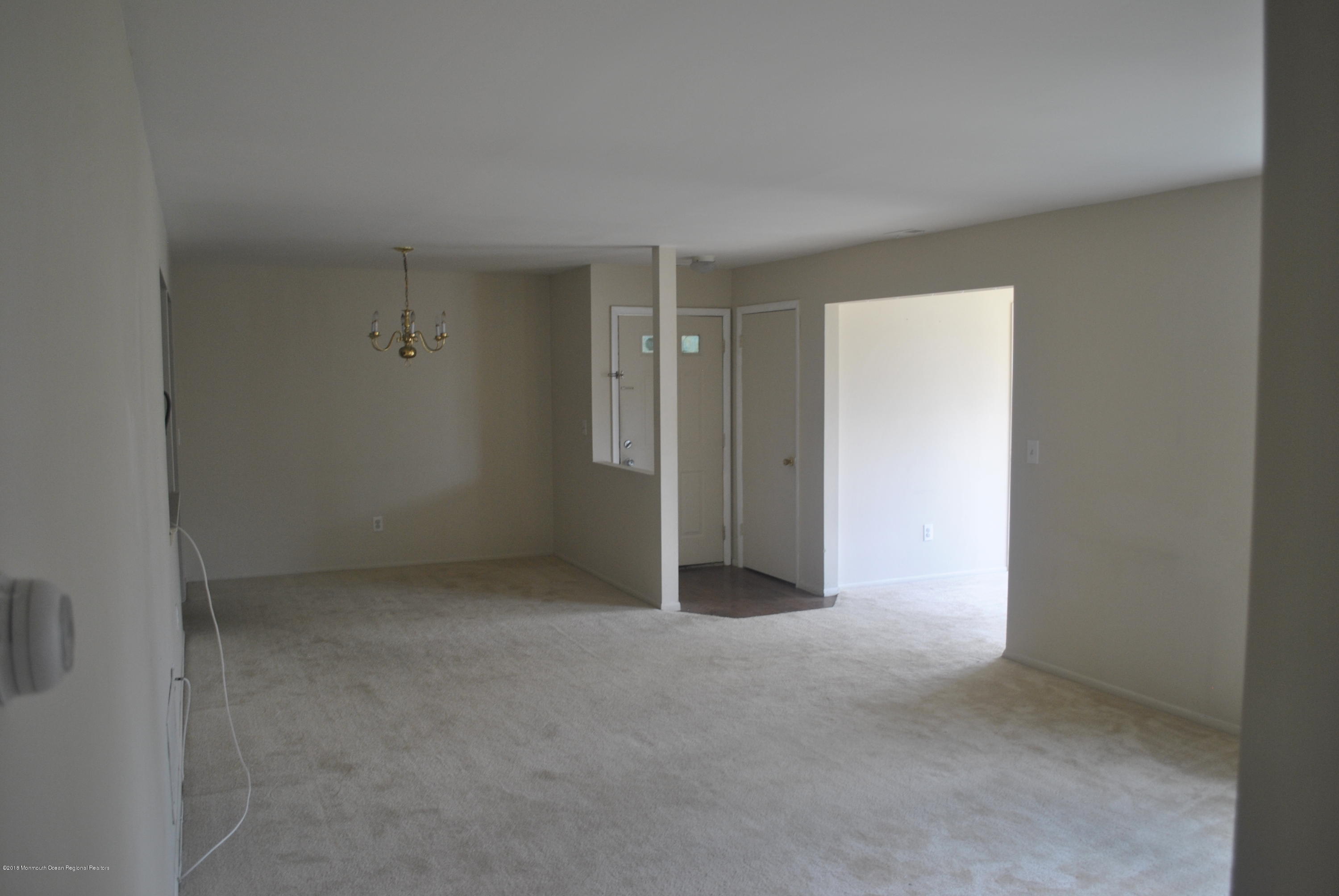 504-7 Harding Road Freehold, NJ 07728 - Photo 7 of 14 DSC_1250