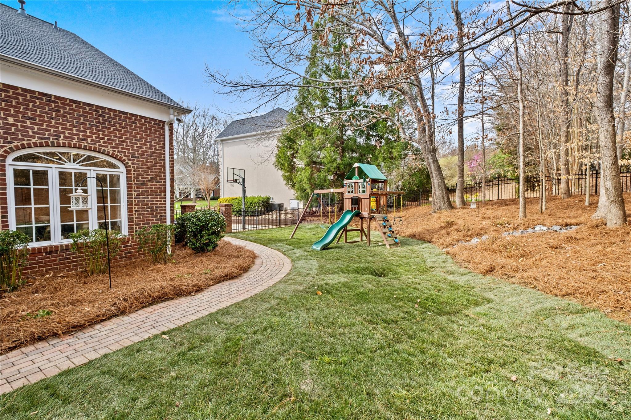 4015 Highview Road Charlotte, NC 28210 - Photo 37 of 40 Gallery Image 37