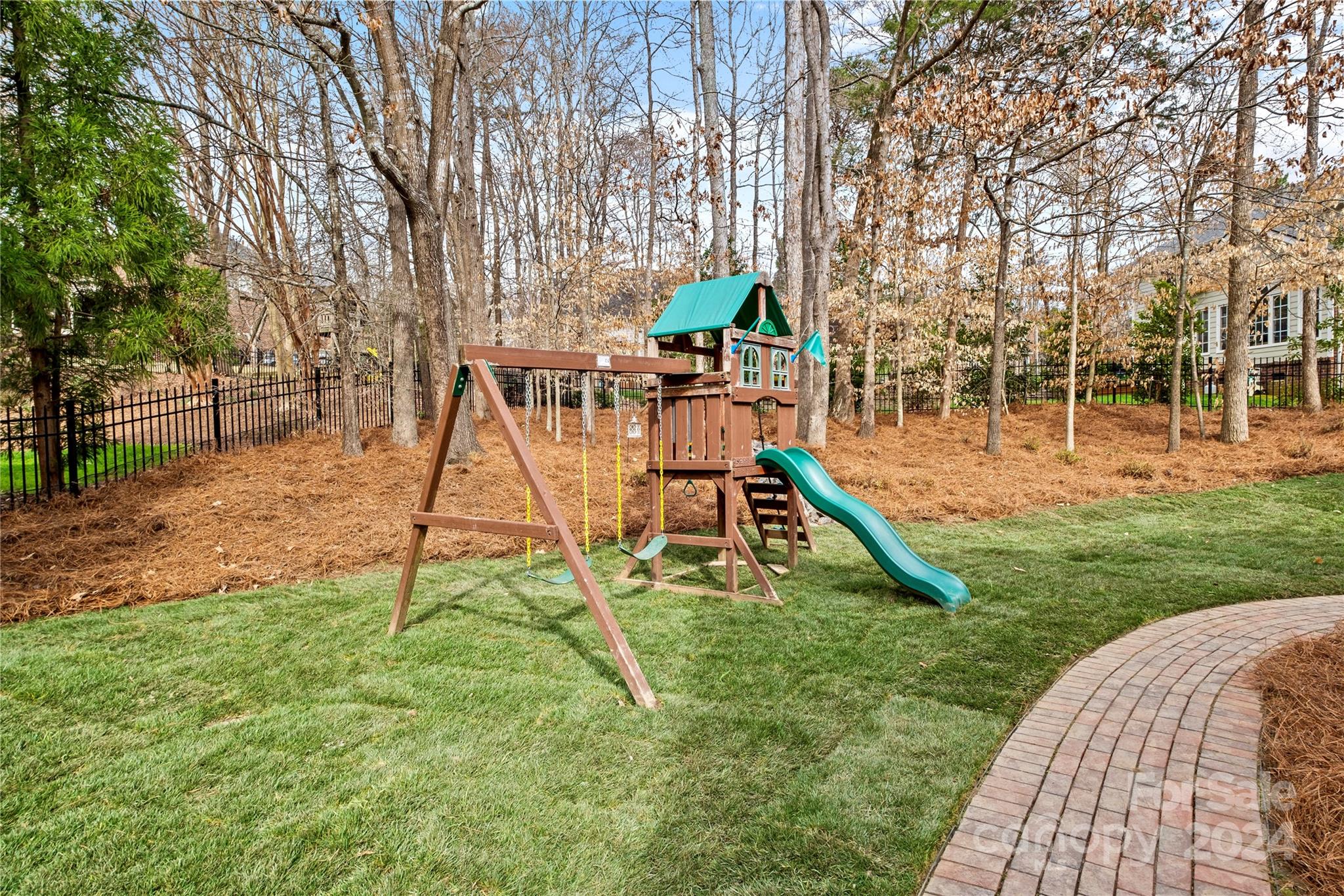 4015 Highview Road Charlotte, NC 28210 - Photo 38 of 40 Gallery Image 38