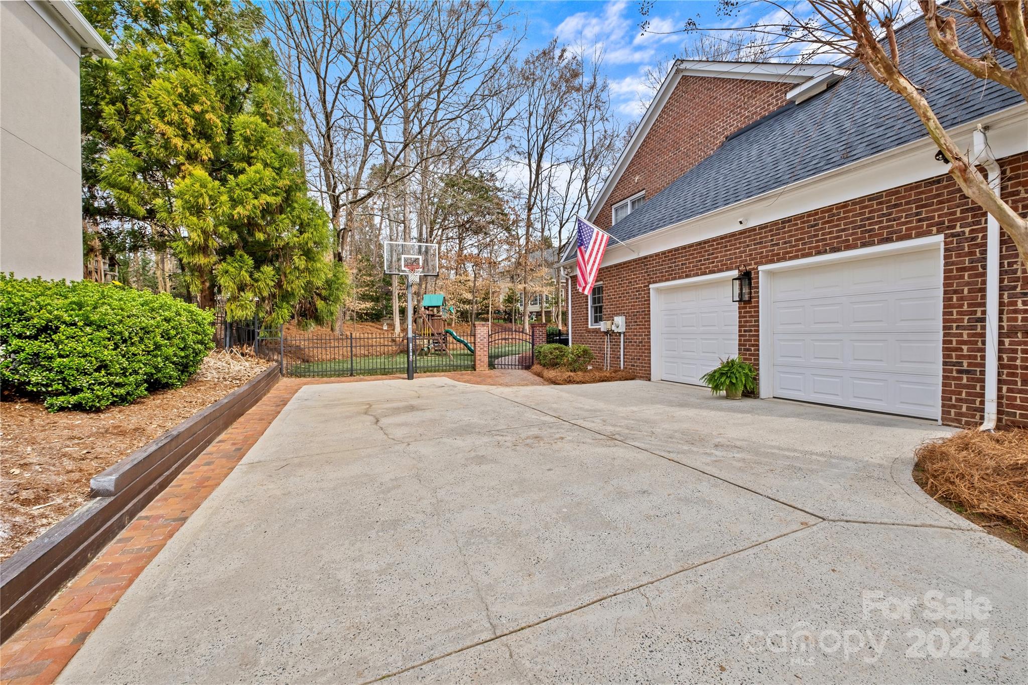 4015 Highview Road Charlotte, NC 28210 - Photo 4 of 40 Gallery Image 4