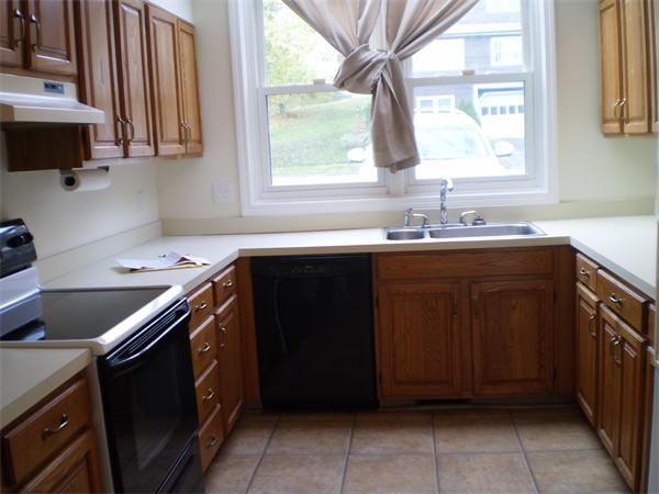 12a Gates Road, Unit A Worcester, MA 01603 - Photo 8 of 16 Gallery Image 8