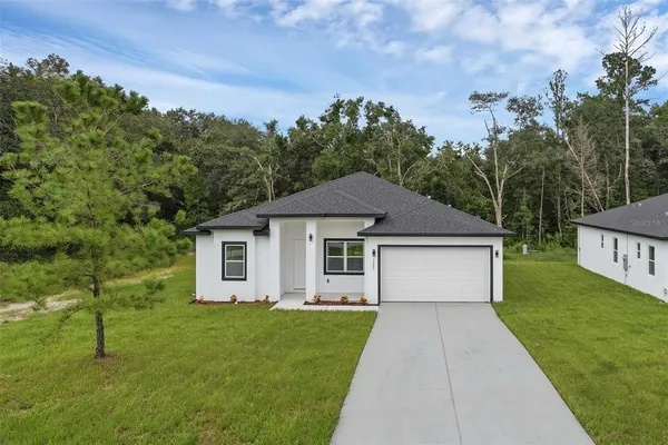 $330,000 | 20563 Southwest Rainbow Lakes Boulevard, Dunnellon, FL 34431