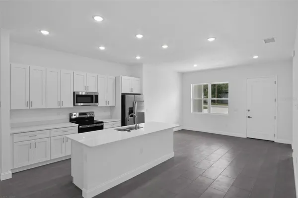 $330,000 | 20563 Southwest Rainbow Lakes Boulevard, Dunnellon, FL 34431