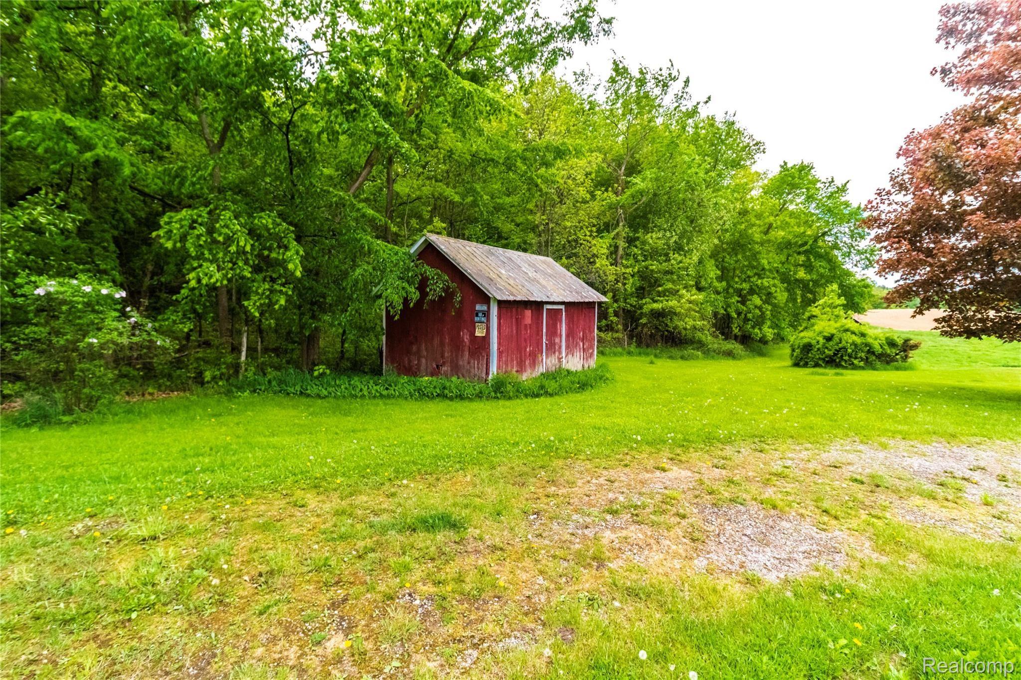 4146 Mitchell Road Lapeer, MI 48446 - Photo 37 of 65 Vintage Building.jpg