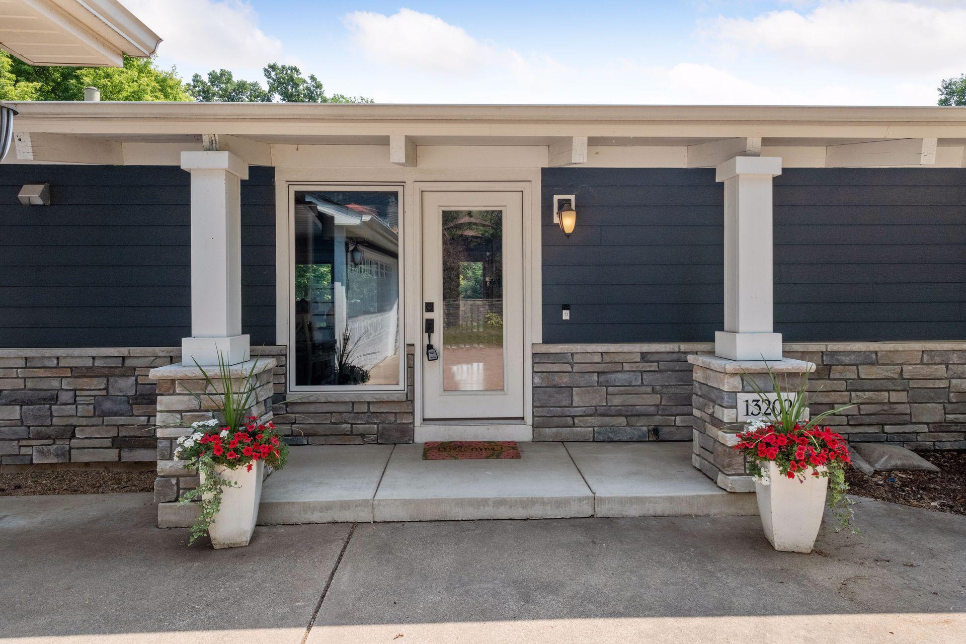 13202 Orchard Road Minnetonka, MN 55305 - Photo 4 of 52 Gallery Image 4