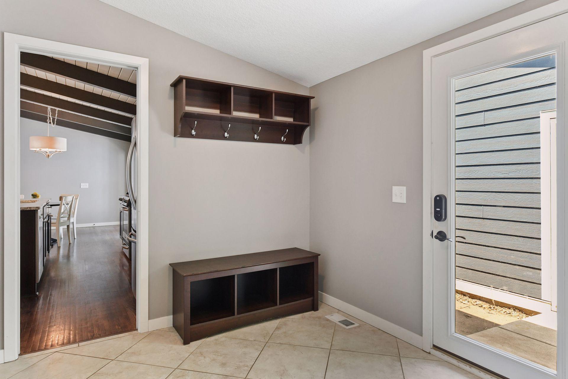 13202 Orchard Road Minnetonka, MN 55305 - Photo 5 of 52 Gallery Image 5