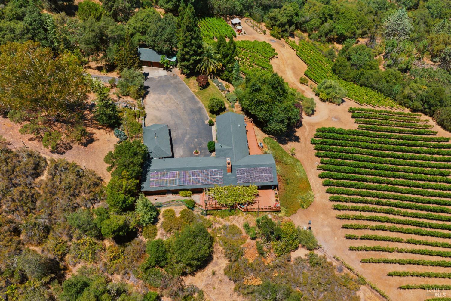 5301 Lake Ridge Road Ukiah, CA 95482 - Photo 34 of 59