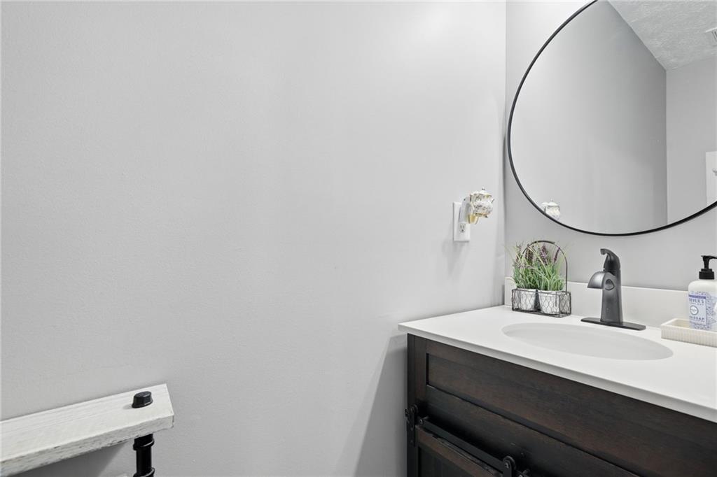 4974 Rockstone Way Acworth, GA 30101 - Photo 11 of 55