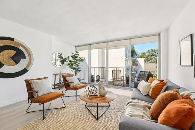 $779,000 | 400 Davey Glen Road, Unit 4826, Belmont, CA 94002