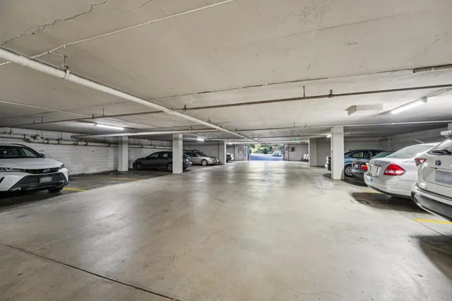 $779,000 | 400 Davey Glen Road, Unit 4826, Belmont, CA 94002