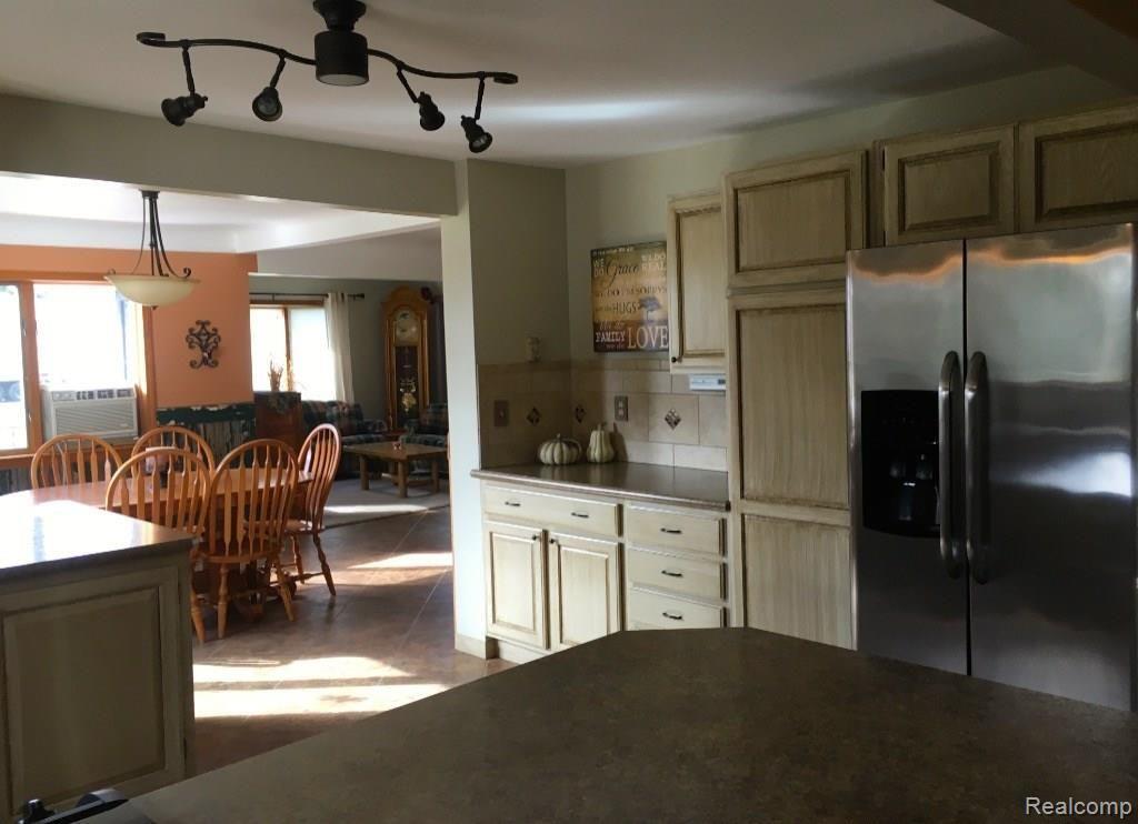 45 Seltzer Road Croswell, MI 48422 - Photo 7 of 37