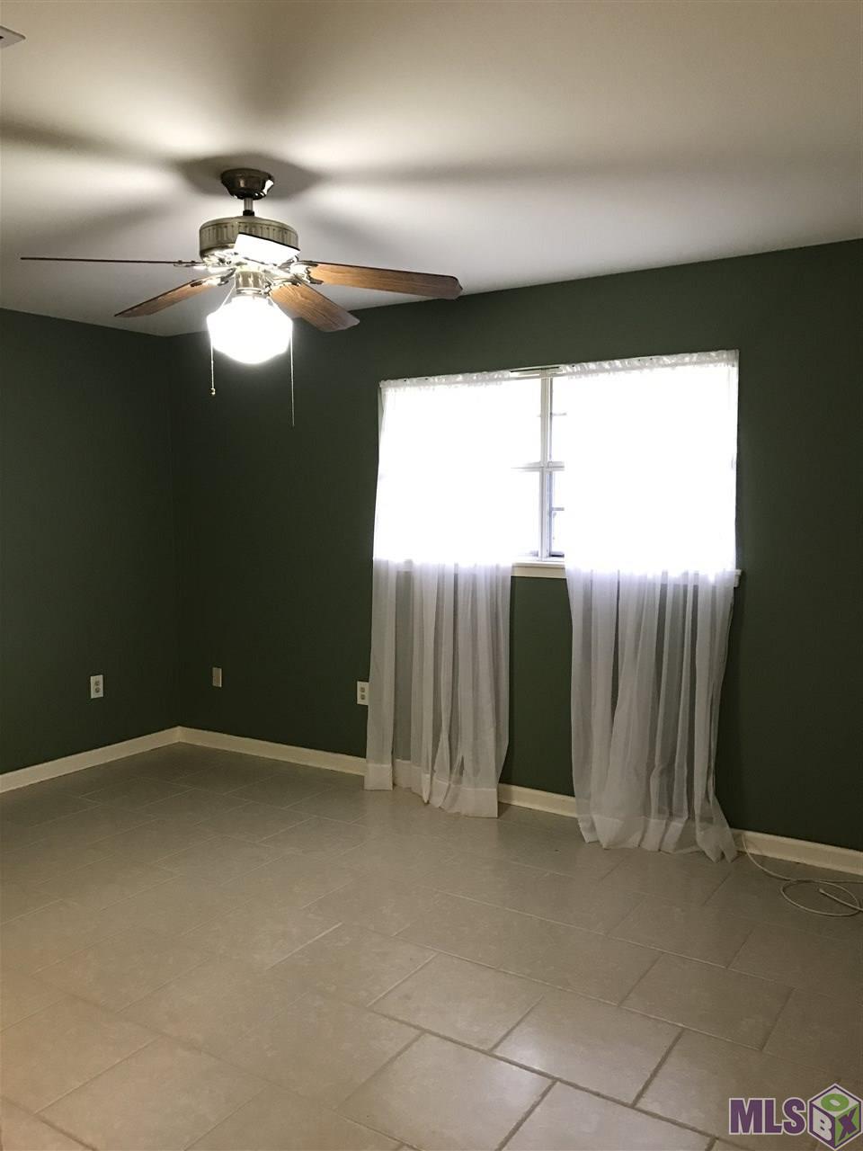 10228 Timberline Drive Baton Rouge, LA 70809 - Photo 18 of 30 Master Bedroom
