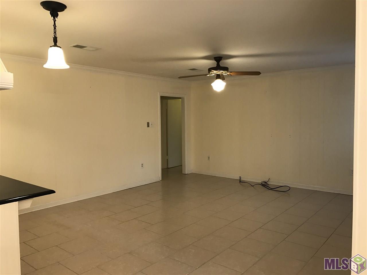 10228 Timberline Drive Baton Rouge, LA 70809 - Photo 8 of 30