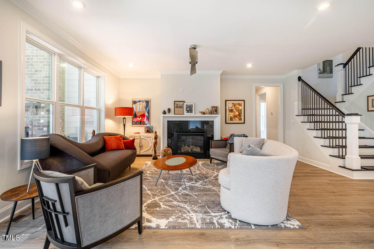 48 Post Oak Road Chapel Hill, NC 27516 - Photo 19 of 66 Family Room