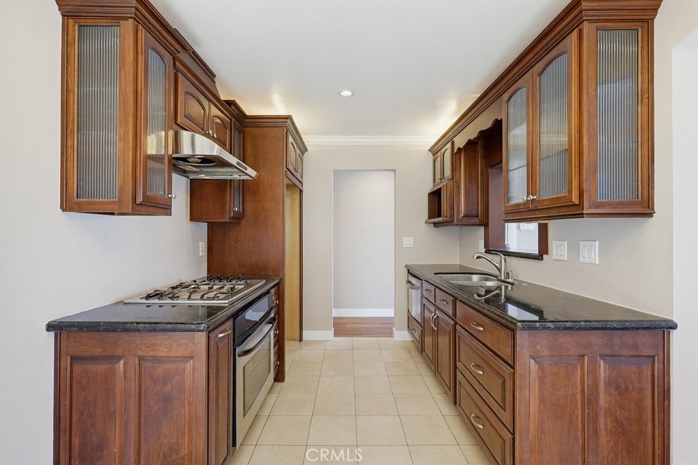 243 North Pageant Street Anaheim, CA 92807 - Photo 21 of 61