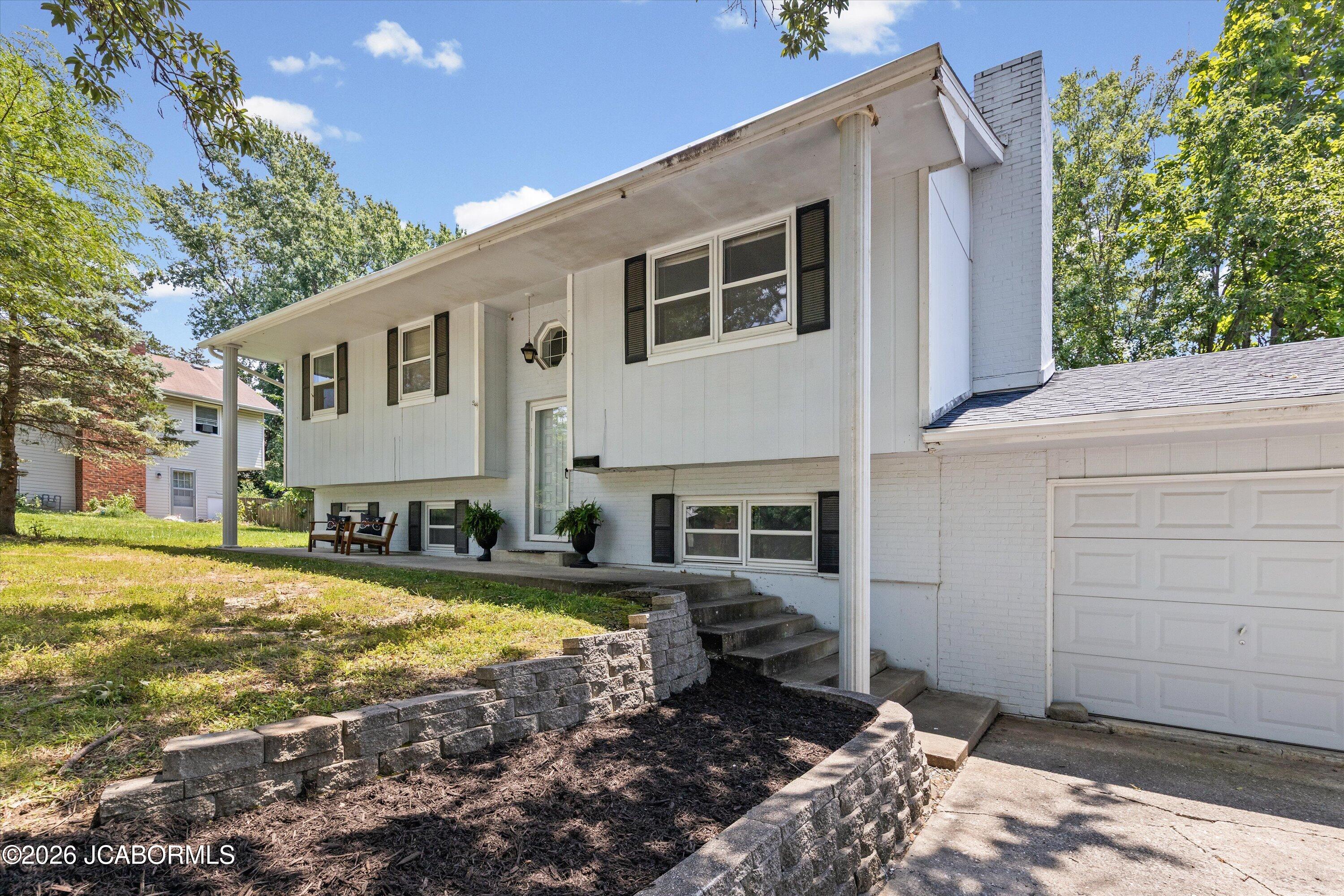 1610 Blue Ridge Road Columbia, MO 65202 - Photo 4 of 42 Gallery Image 4