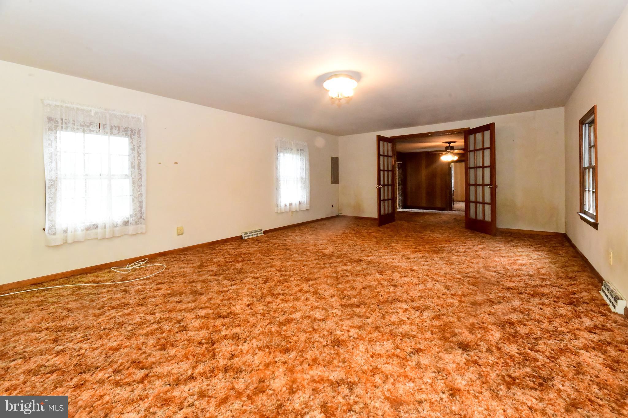 13895 Point Lookout Road Ridge, MD 20680 - Photo 2 of 47 Living Room