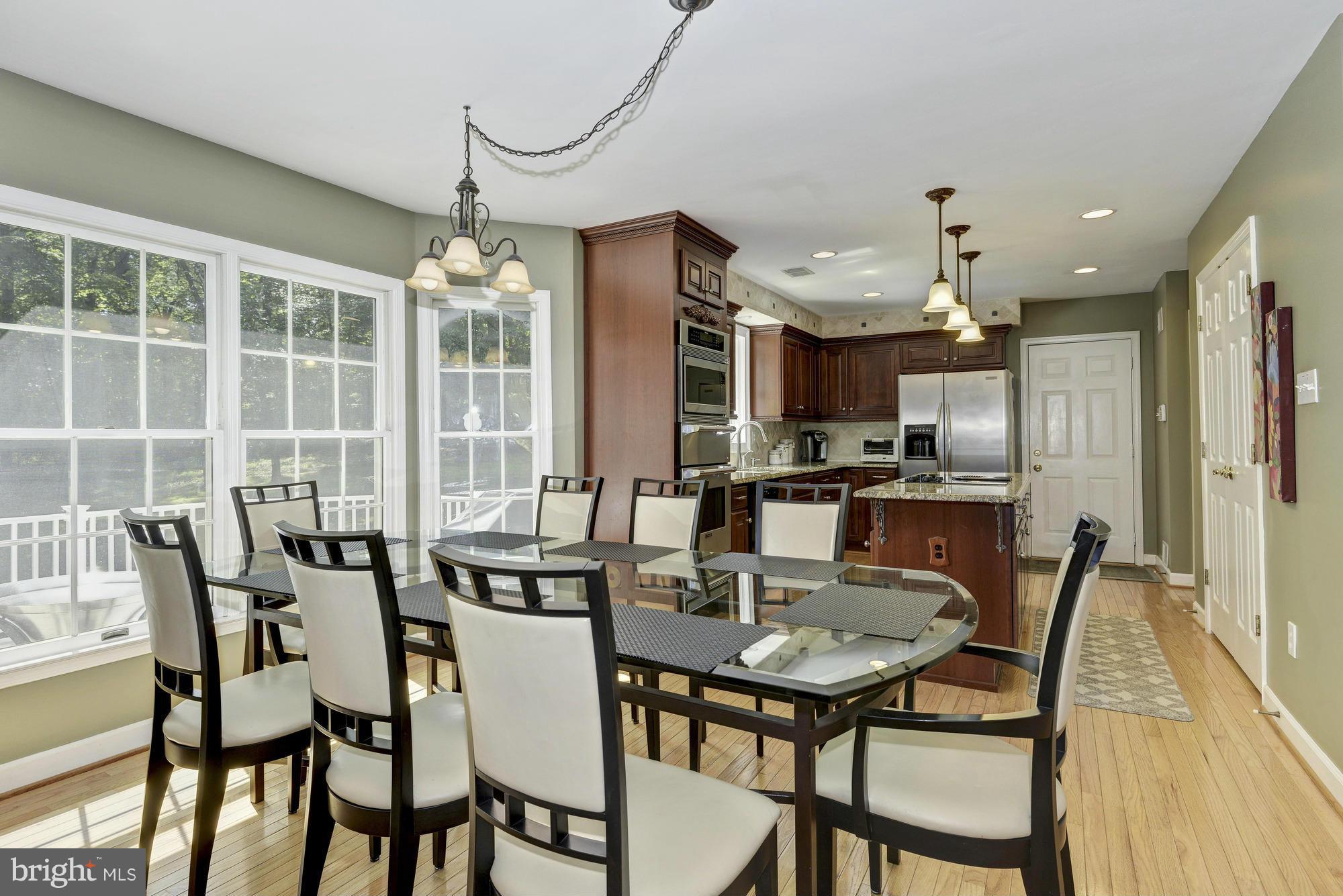 13576 Highland Road Clarksville, MD 21029 - Photo 10 of 30 Breakfast Area