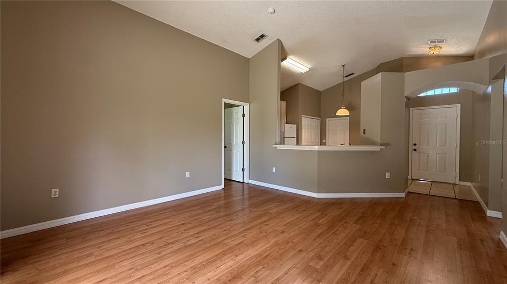 2406 Violet Court Kissimmee, FL 34758 - Photo 2 of 35