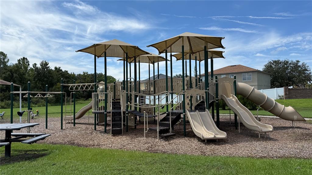 2406 Violet Court Kissimmee, FL 34758 - Photo 33 of 35