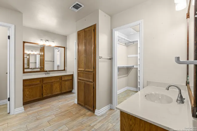 $629,000 | 21479 Fairview Circle, Garden Ridge, TX 78266