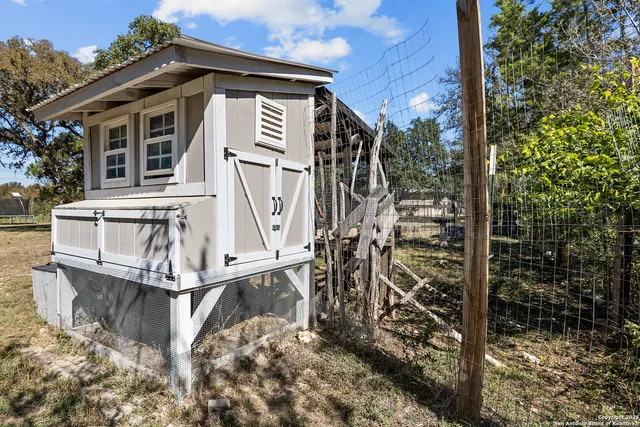 $629,000 | 21479 Fairview Circle, Garden Ridge, TX 78266