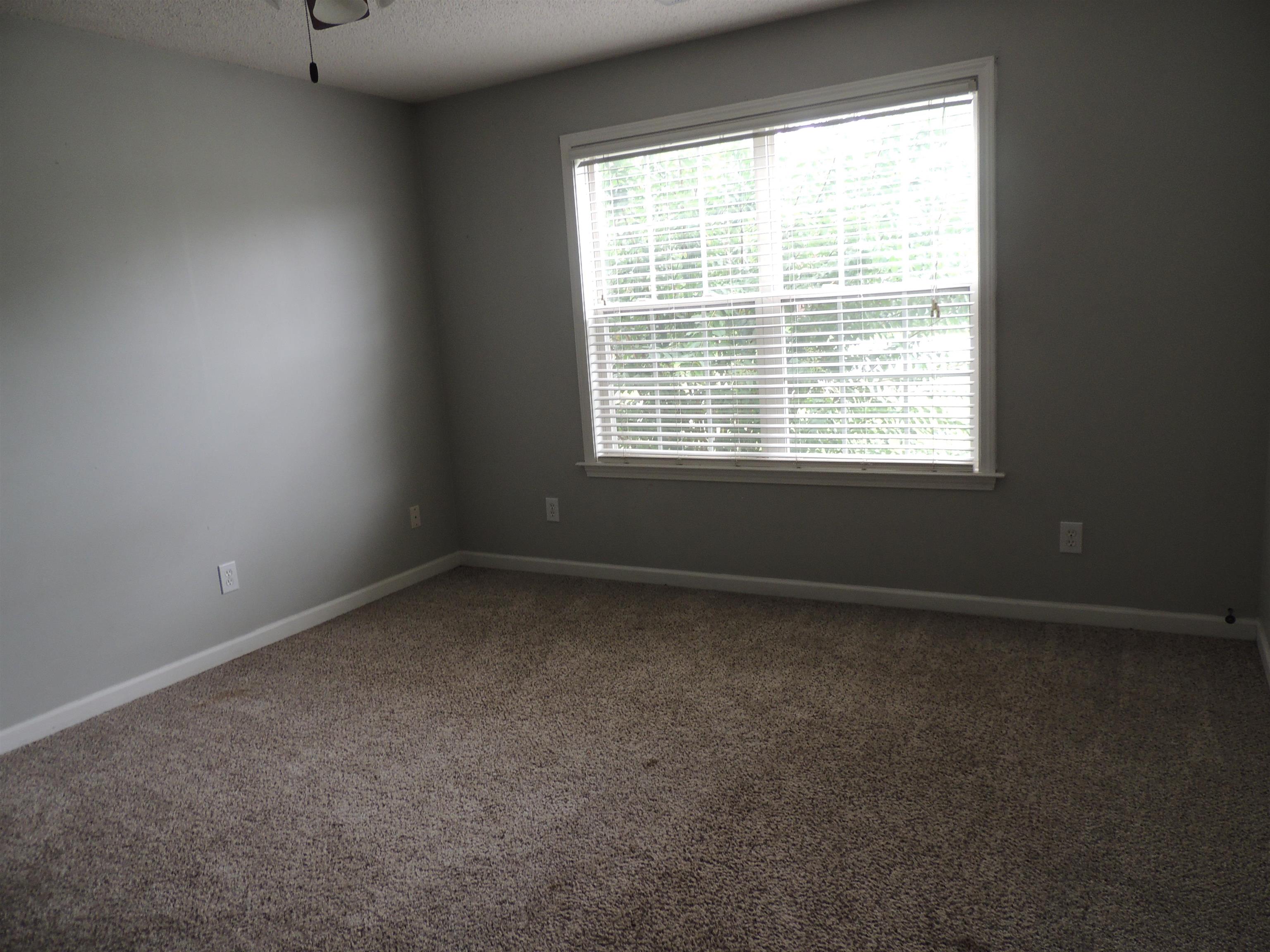 1890 River Oak Road Inman, SC 29349 - Photo 4 of 17