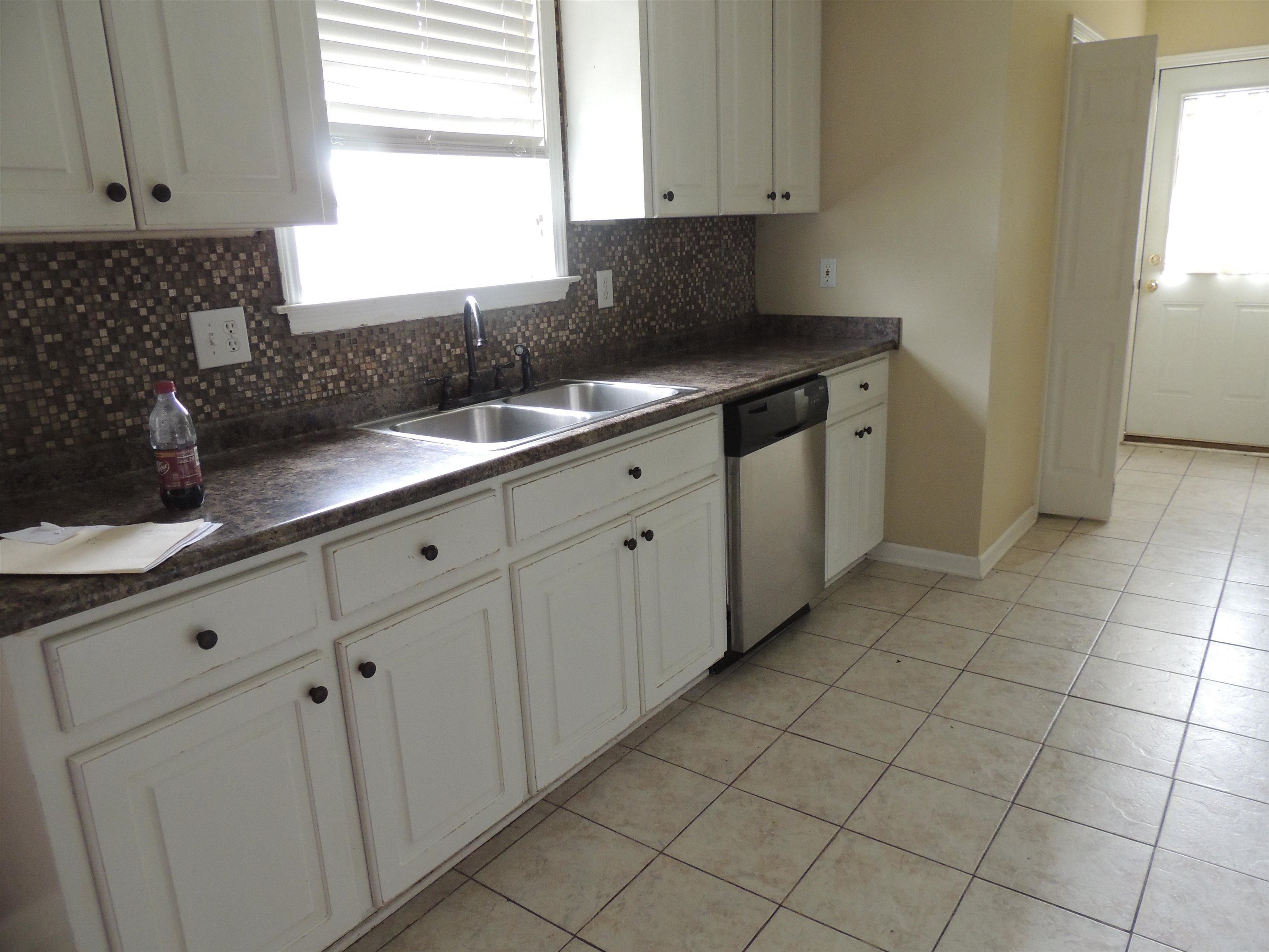 1890 River Oak Road Inman, SC 29349 - Photo 7 of 17