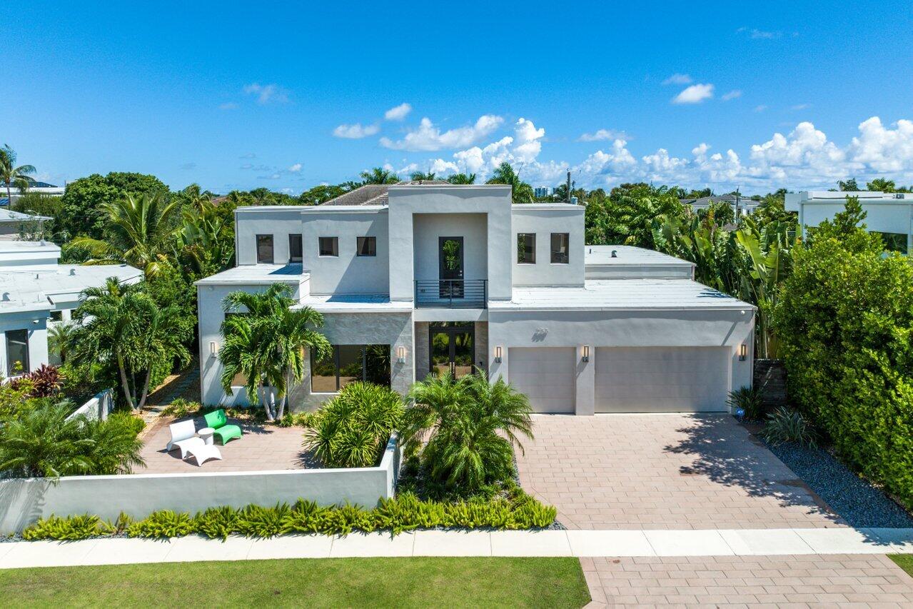 235 Northeast 5th Street Boca Raton, FL 33432 - Photo 1 of 1 057-235Northeast5thStreet-BocaRaton-FL-3