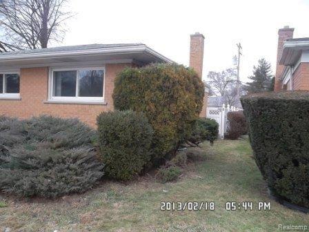 20214 Berg Road Detroit, MI 48219 - Photo 2 of 22 SAM_2124.JPG