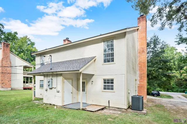 $1,250 | 12558 Hwy 10 Street, Unit 431, St. Francisville, LA 70775