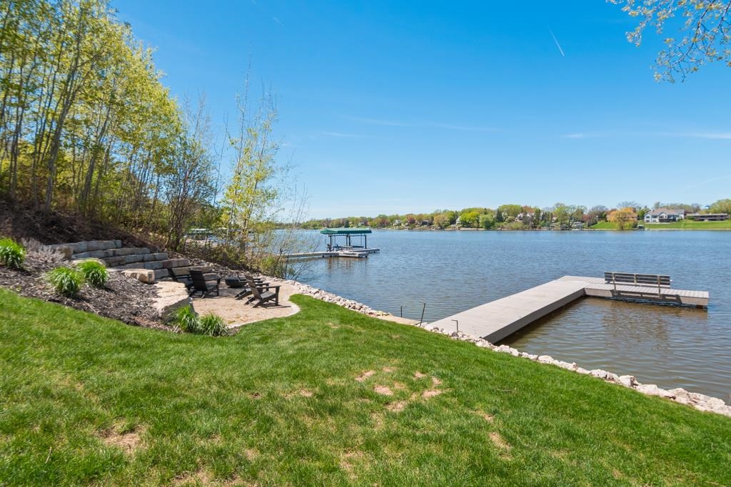 2080 Greenleaf Road De Pere, WI 54115 - Photo 61 of 76
