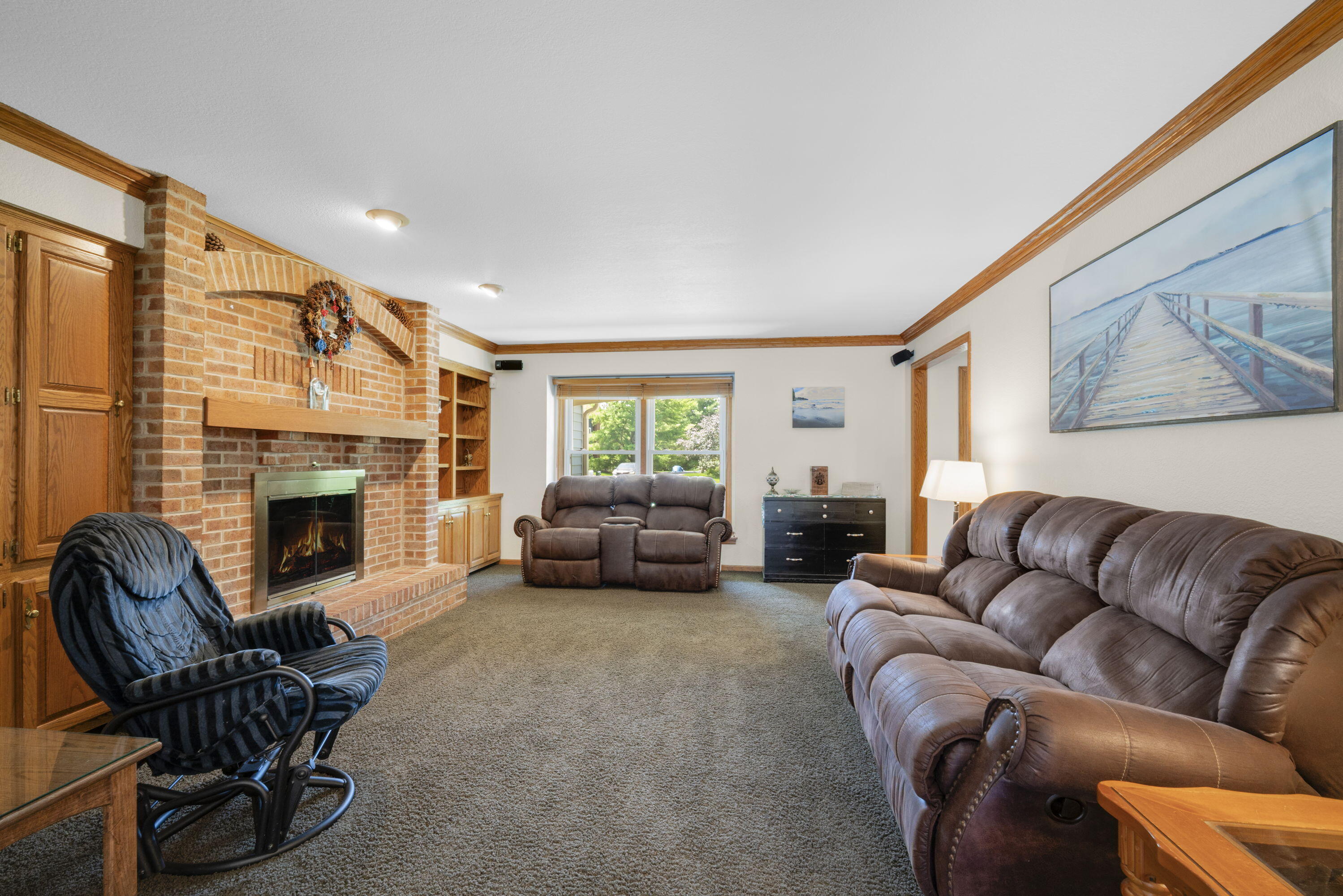 149 Hickory Drive Delafield, WI 53018 - Photo 8 of 43 8_imgDSC03284