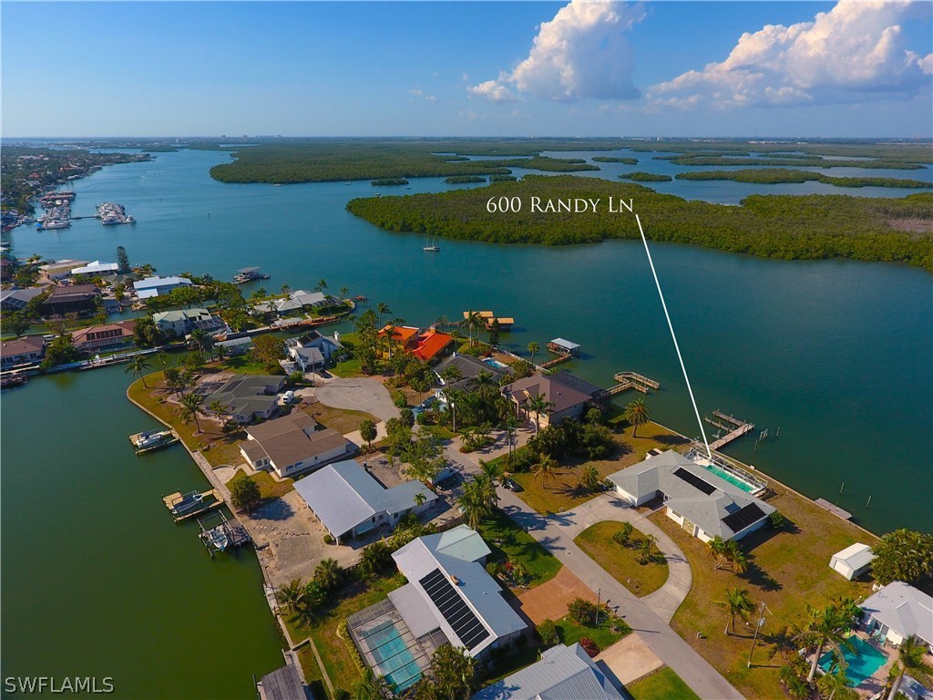 600 Randy Lane Fort Myers Beach, FL 33931 - Photo 14 of 35 Gallery Image 14