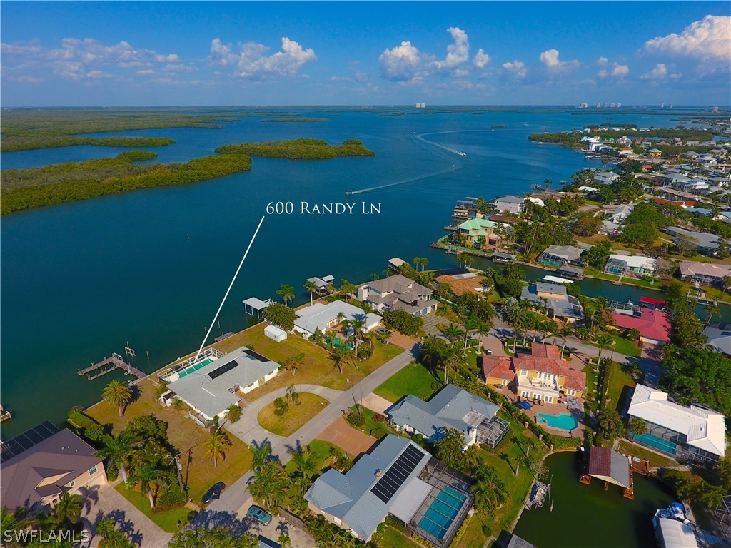 600 Randy Lane Fort Myers Beach, FL 33931 - Photo 2 of 35 Gallery Image 2