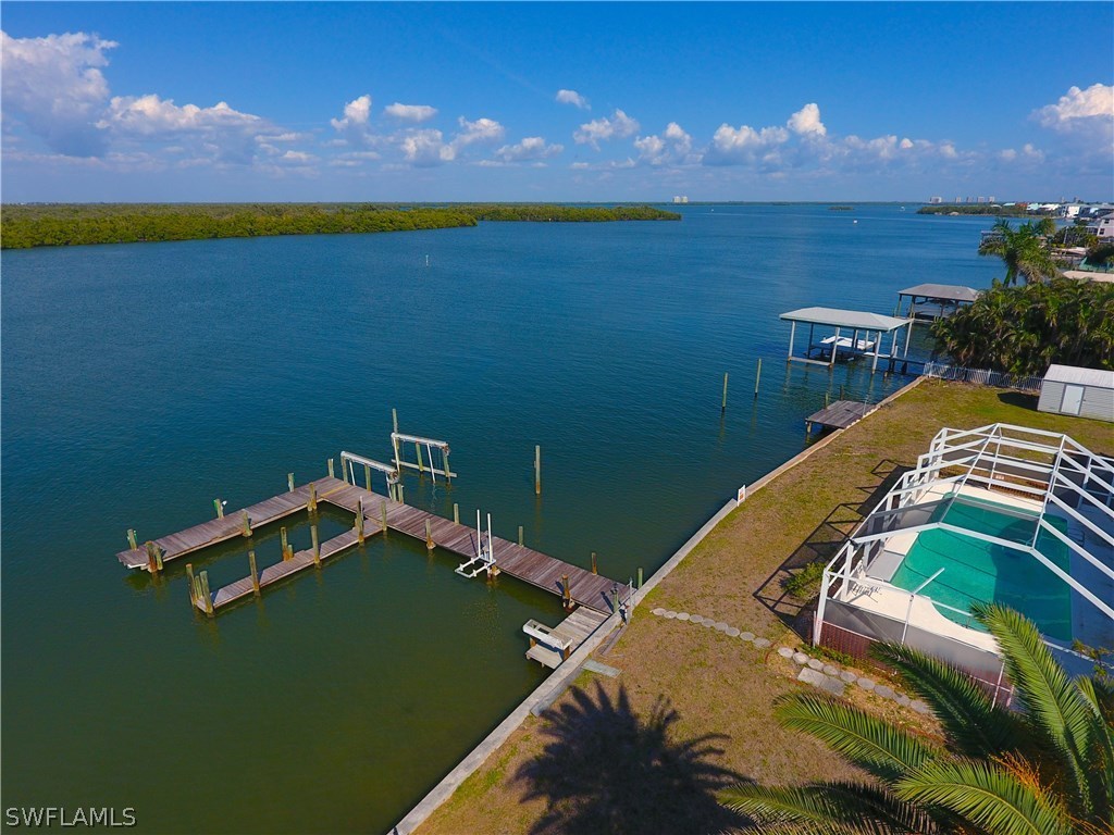 600 Randy Lane Fort Myers Beach, FL 33931 - Photo 4 of 35 Gallery Image 4