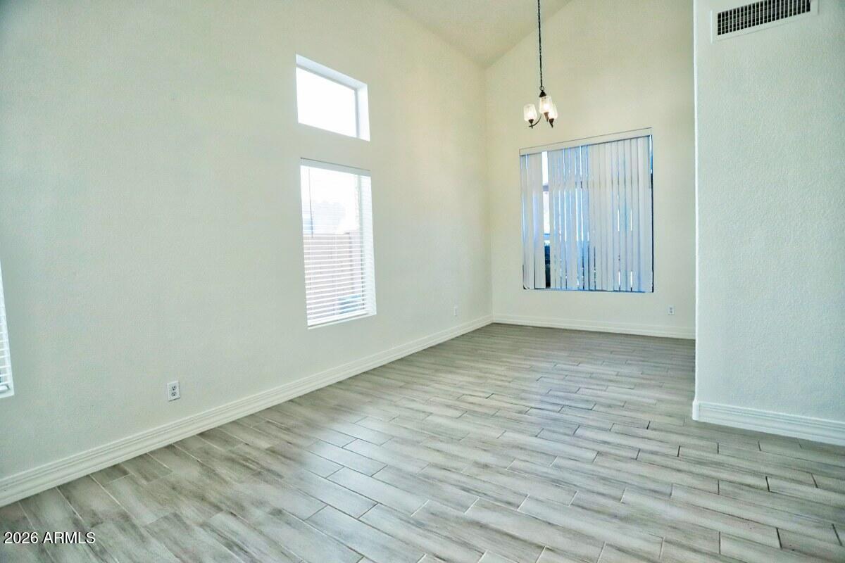 333 West Colt Road Tempe, AZ 85284 - Photo 6 of 45
