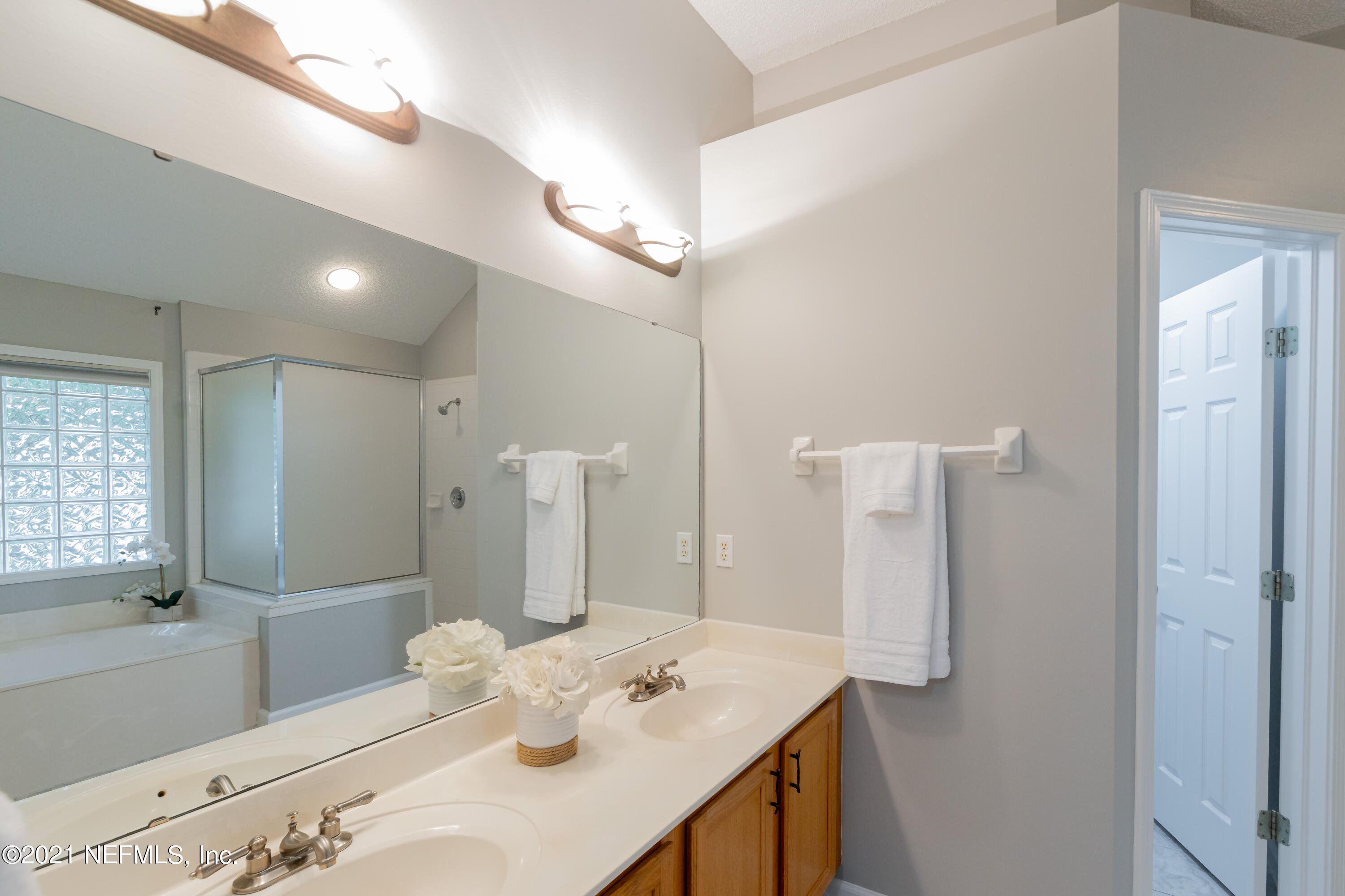 1603 Rustling Drive Fleming Island, FL 32003 - Photo 29 of 60 Primary Bathroom