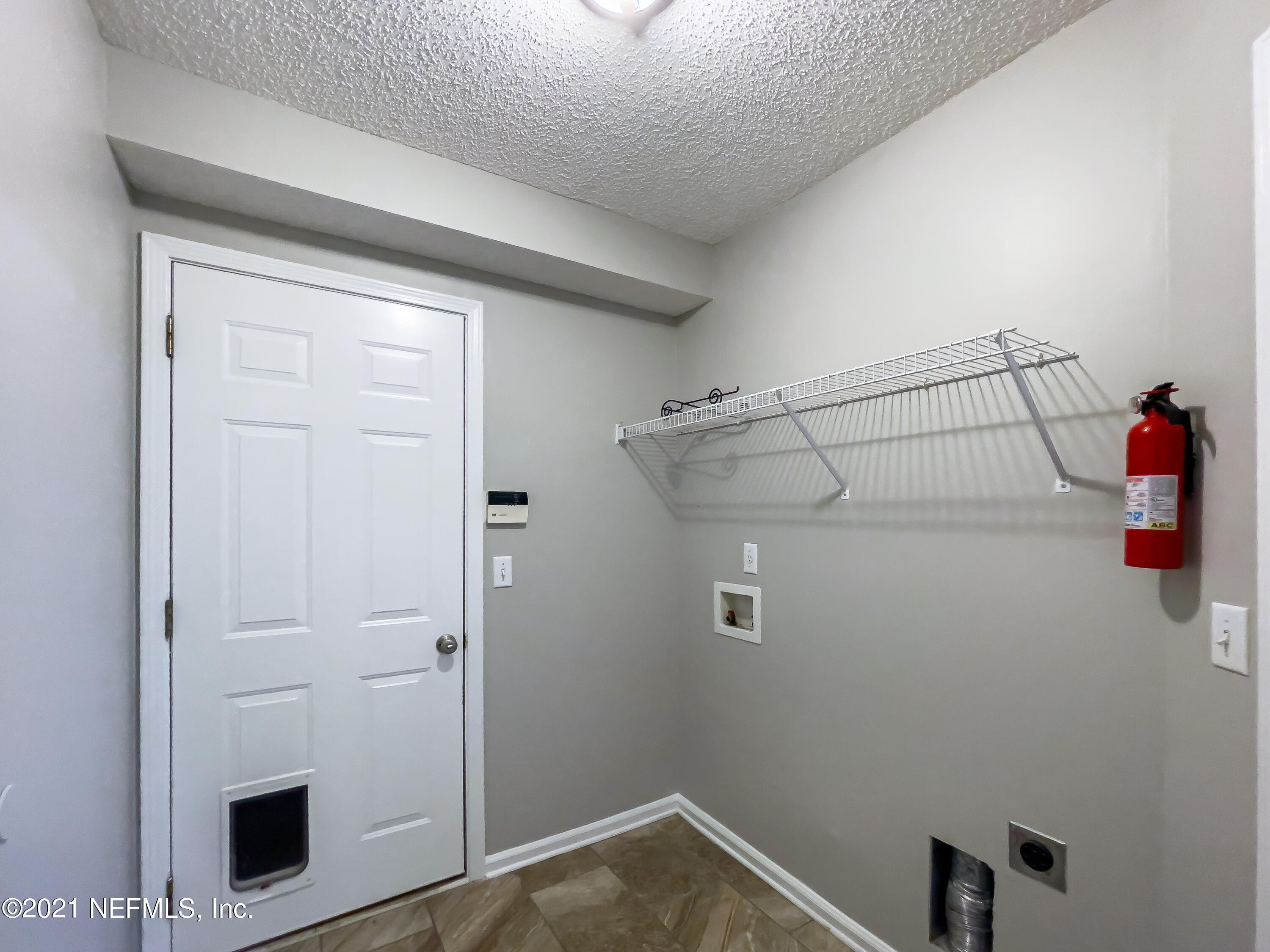 1603 Rustling Drive Fleming Island, FL 32003 - Photo 41 of 60 Laundry Room