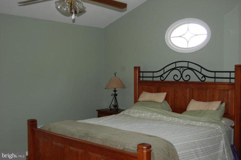 11042 Tower Road Unionville, VA 22567 - Photo 6 of 12 Master Bedroom