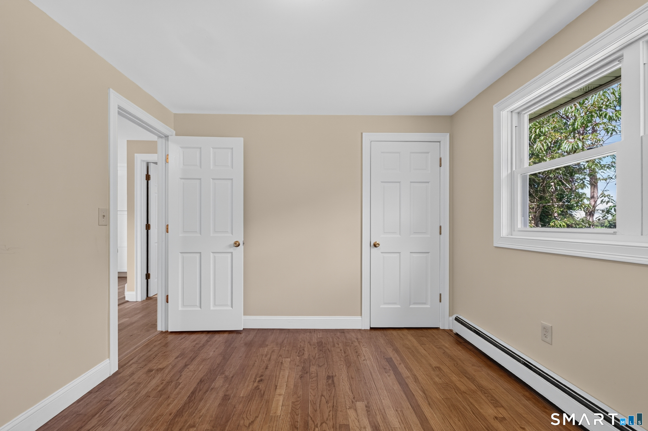 6 White Plains Road Norwich, CT 06360 - Photo 20 of 39 Gallery Image 20