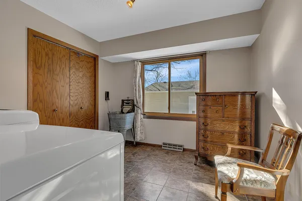 $375,000 | 2911 8th Avenue, Anoka, MN 55303