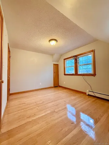 $1,900 | 399 High Street, Windham, CT 06226